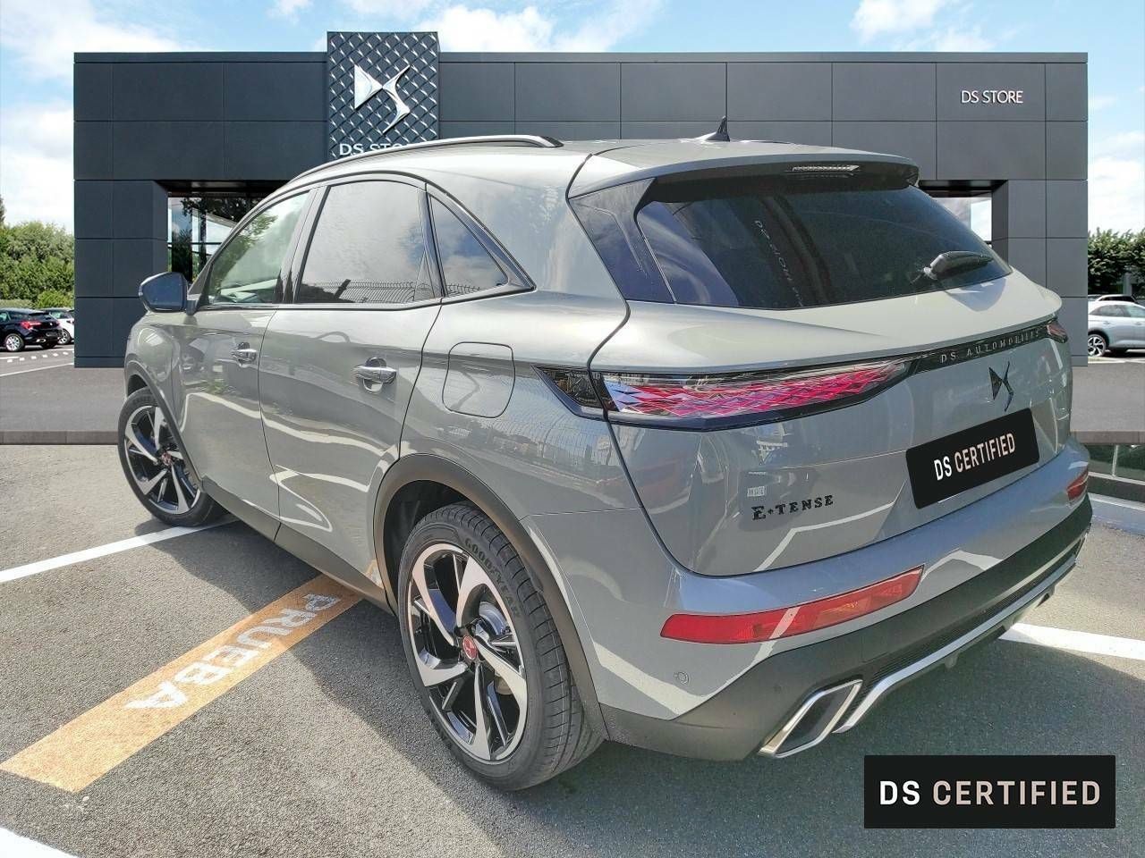 Foto DS Automobiles DS 7 7