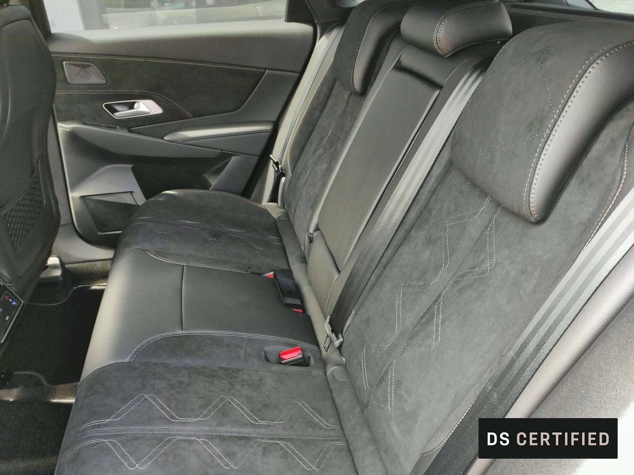 Foto DS Automobiles DS 7 10