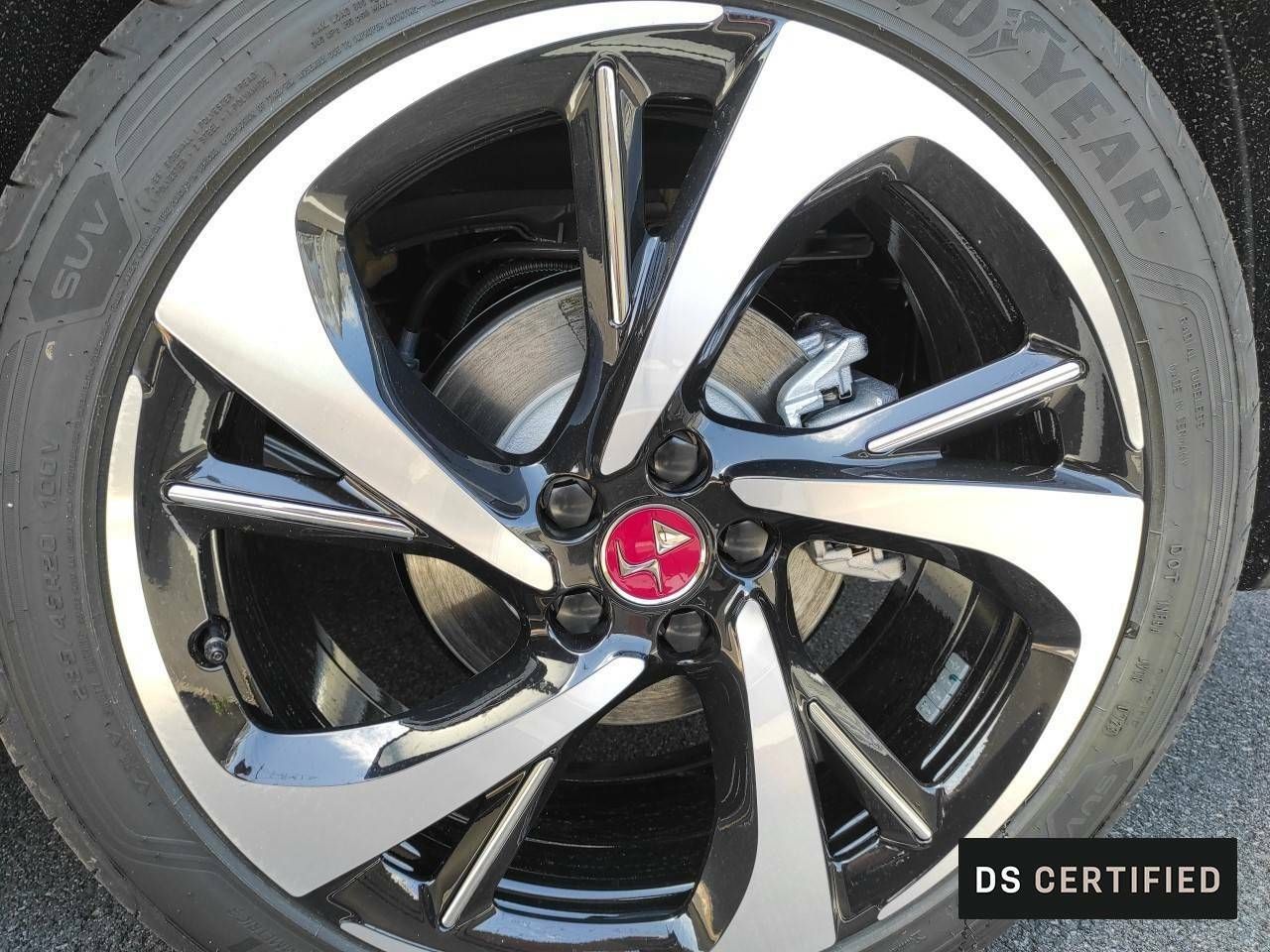 Foto DS Automobiles DS 7 11