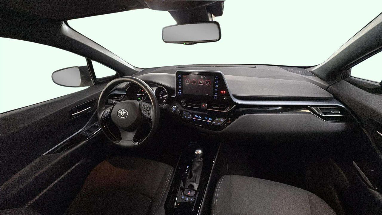 Foto Toyota C-HR 11