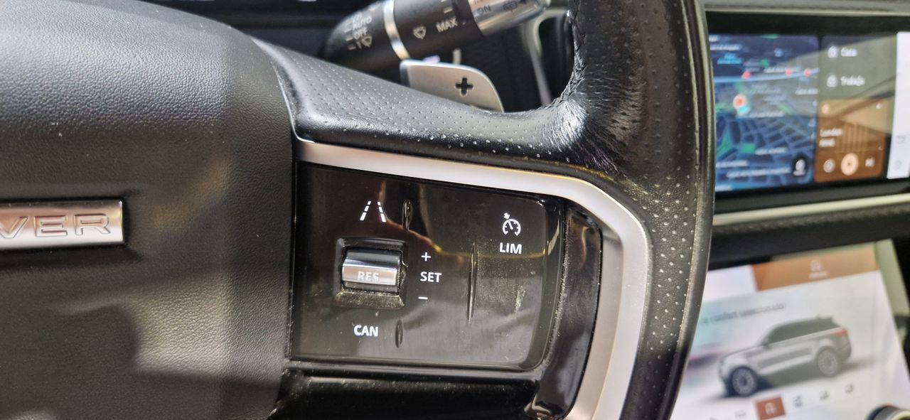 Foto Land-Rover Range Rover Velar 26