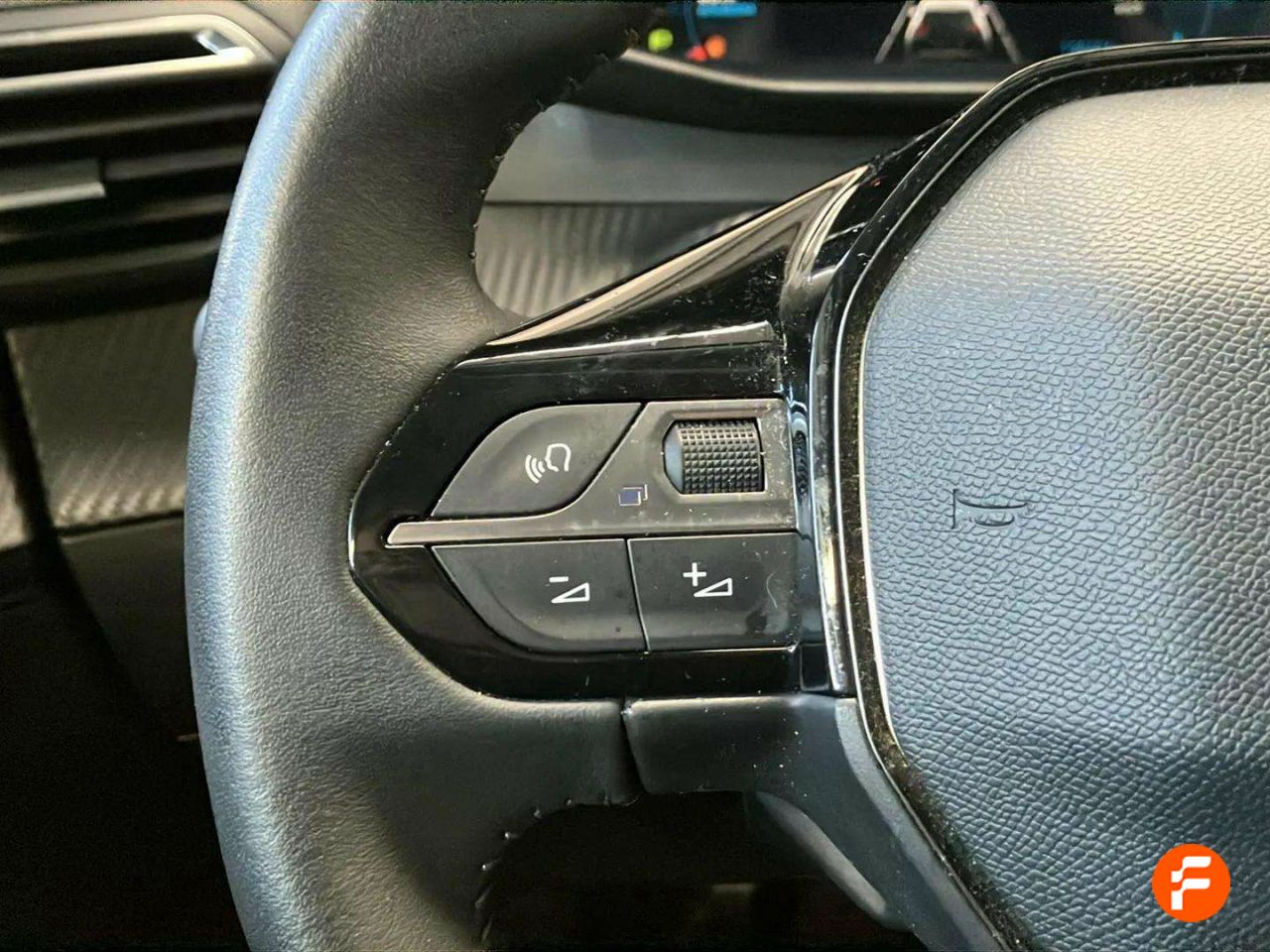 Foto Peugeot 2008 12