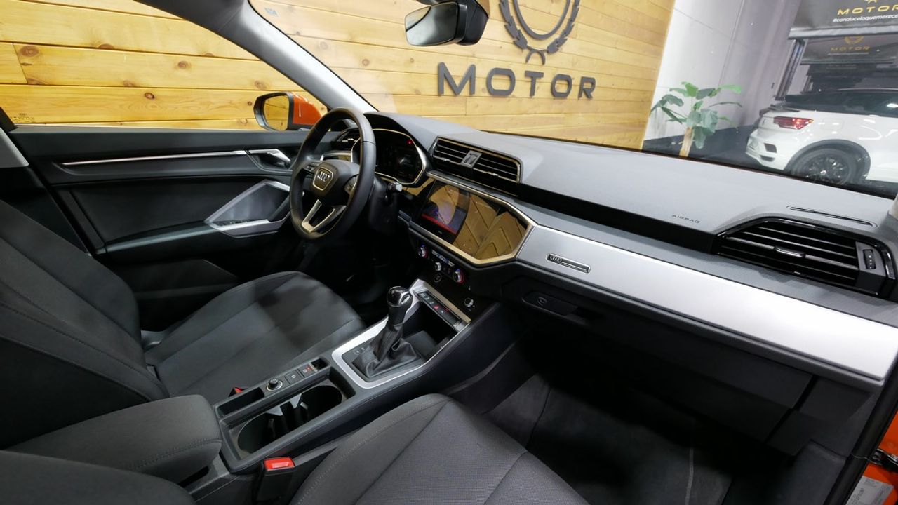 Foto Audi Q3 18