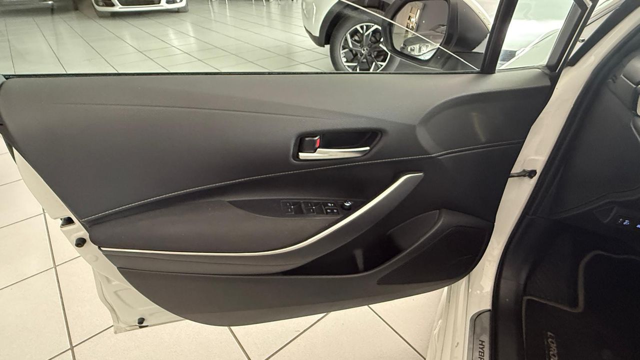 Foto Toyota Corolla 14