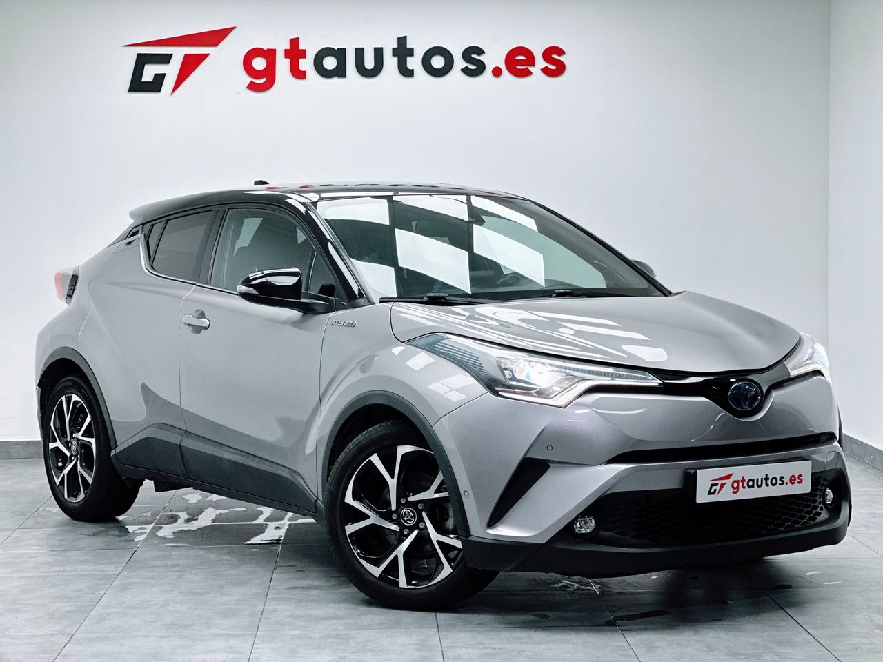 Foto Toyota C-HR 4