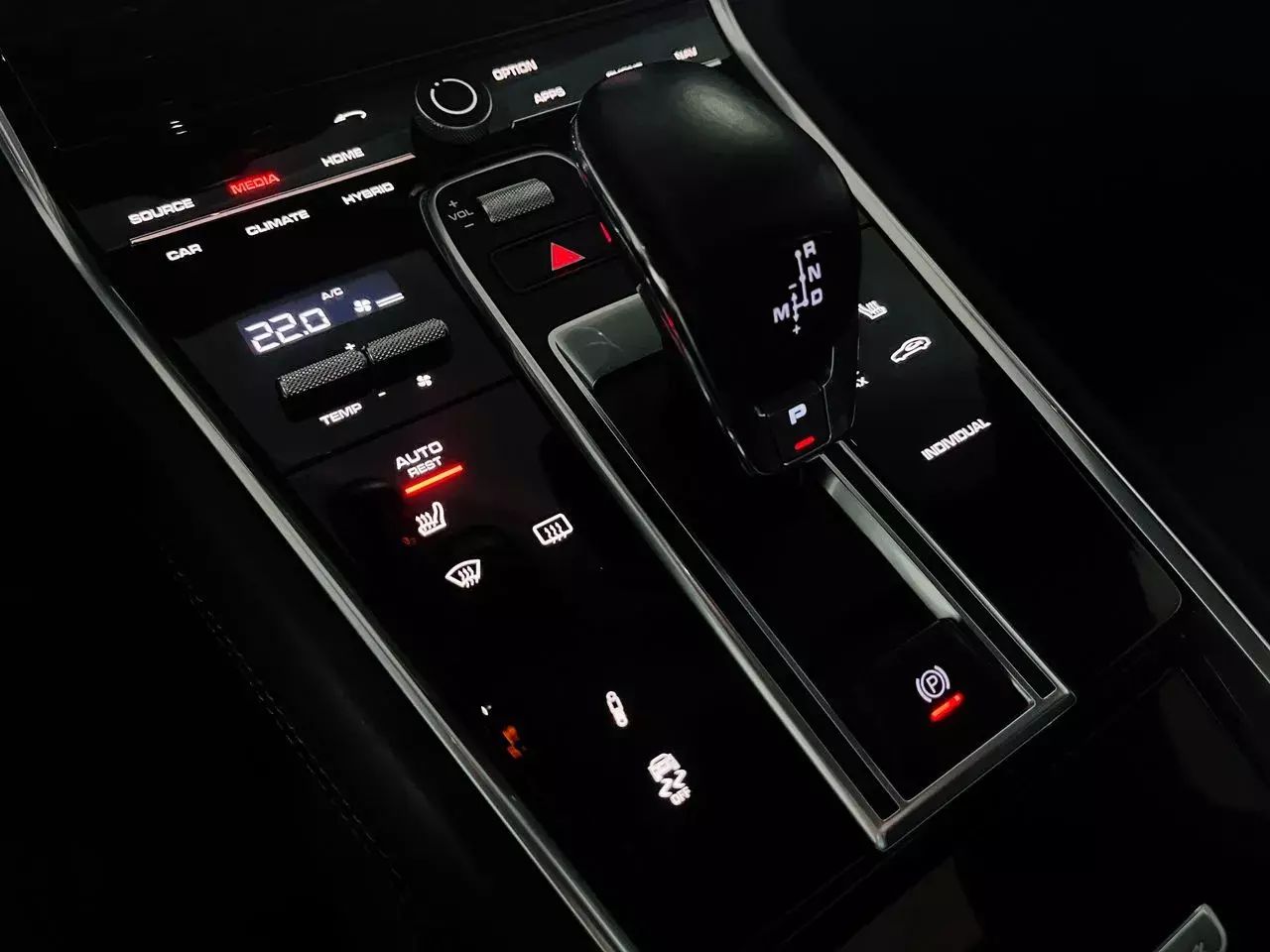 Foto Porsche Panamera 12