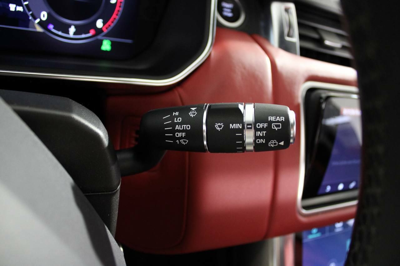 Foto Land-Rover Range Rover Sport 44