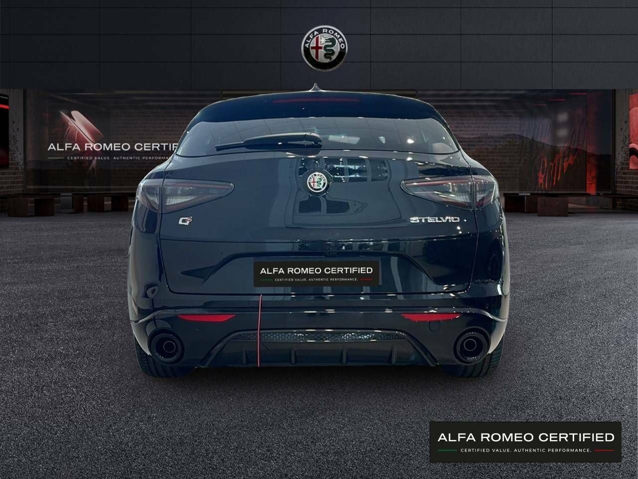 Foto Alfa Romeo Stelvio 4