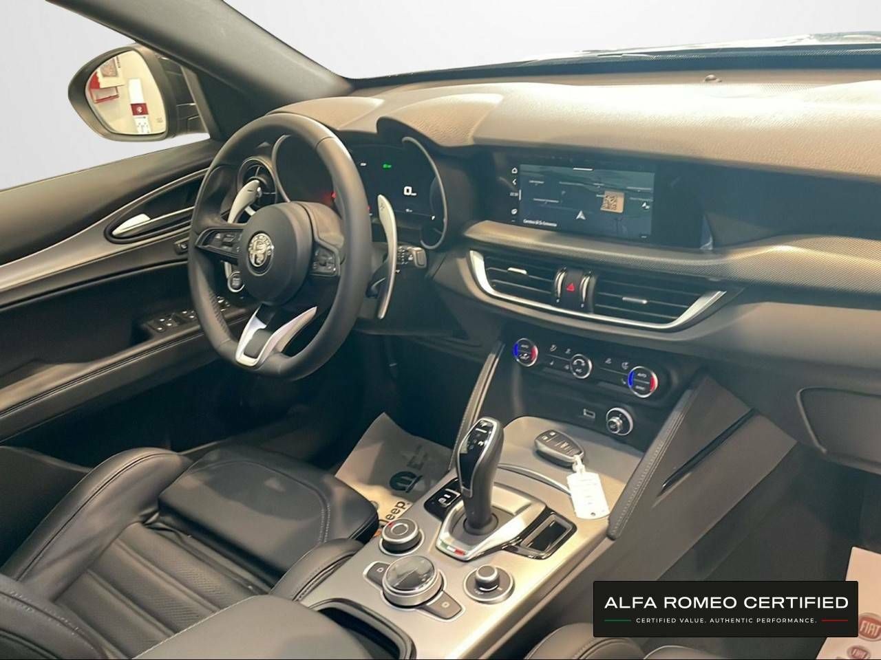 Foto Alfa Romeo Stelvio 17