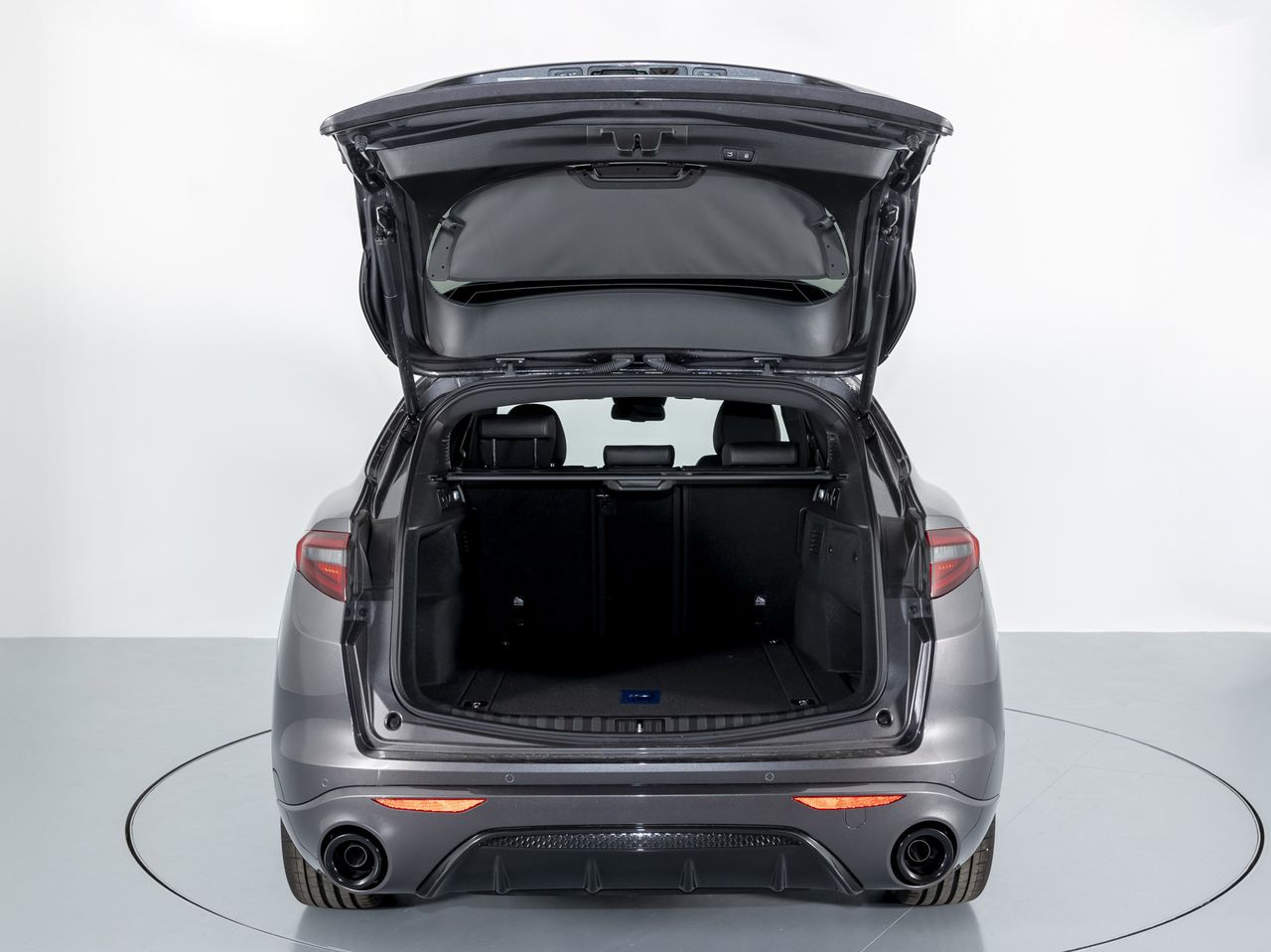 Foto Alfa Romeo Stelvio 7