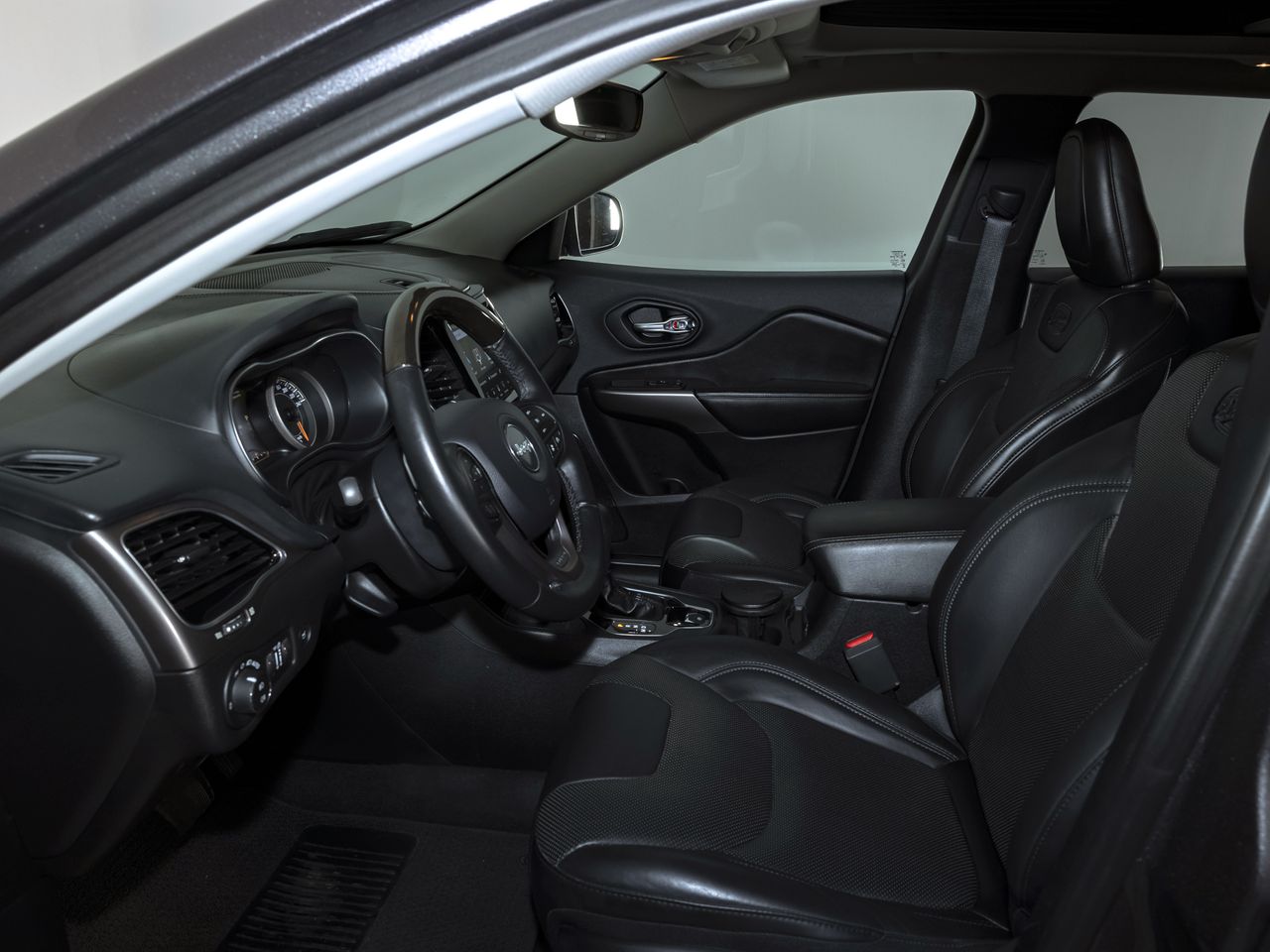 Foto Jeep Cherokee 10