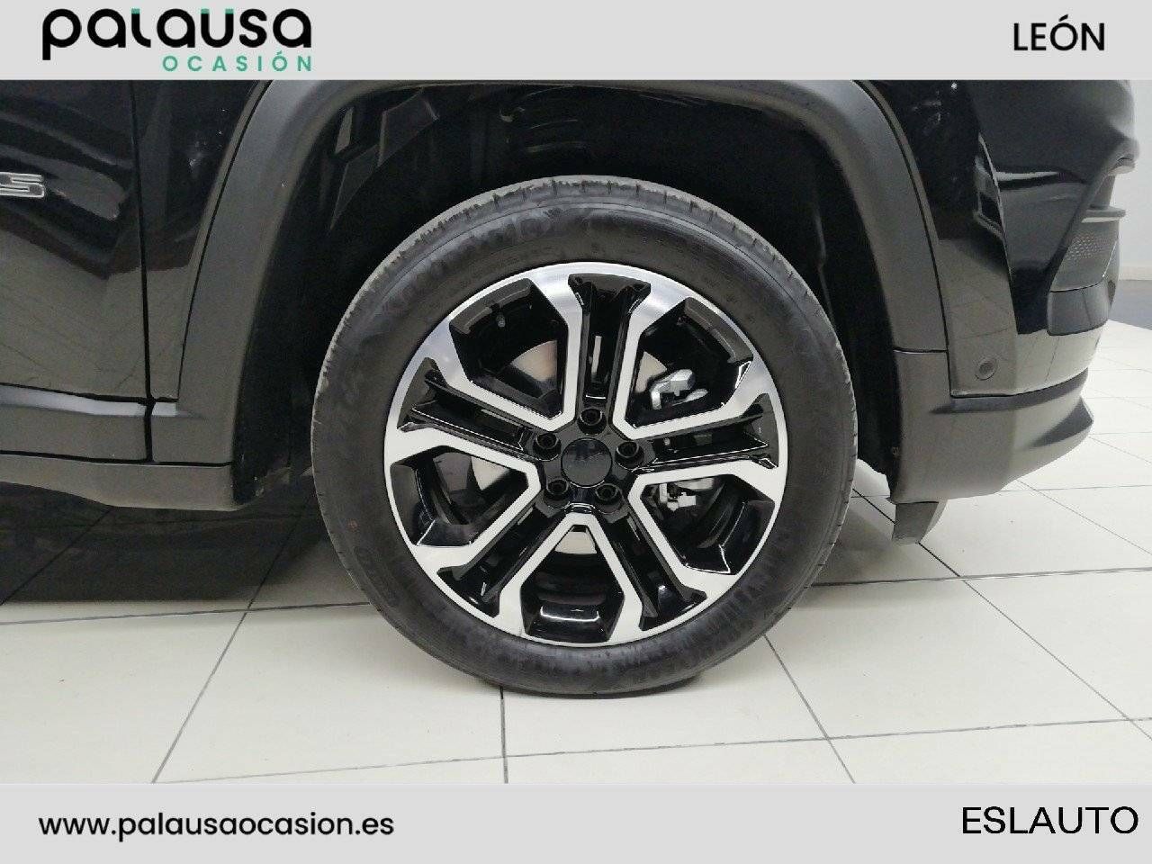 Foto Jeep Compass 11