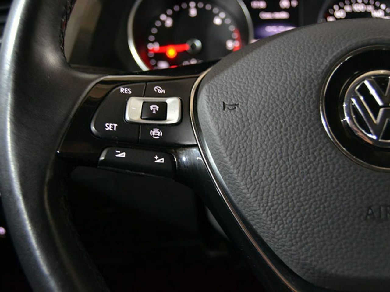 Foto Volkswagen Tiguan 23