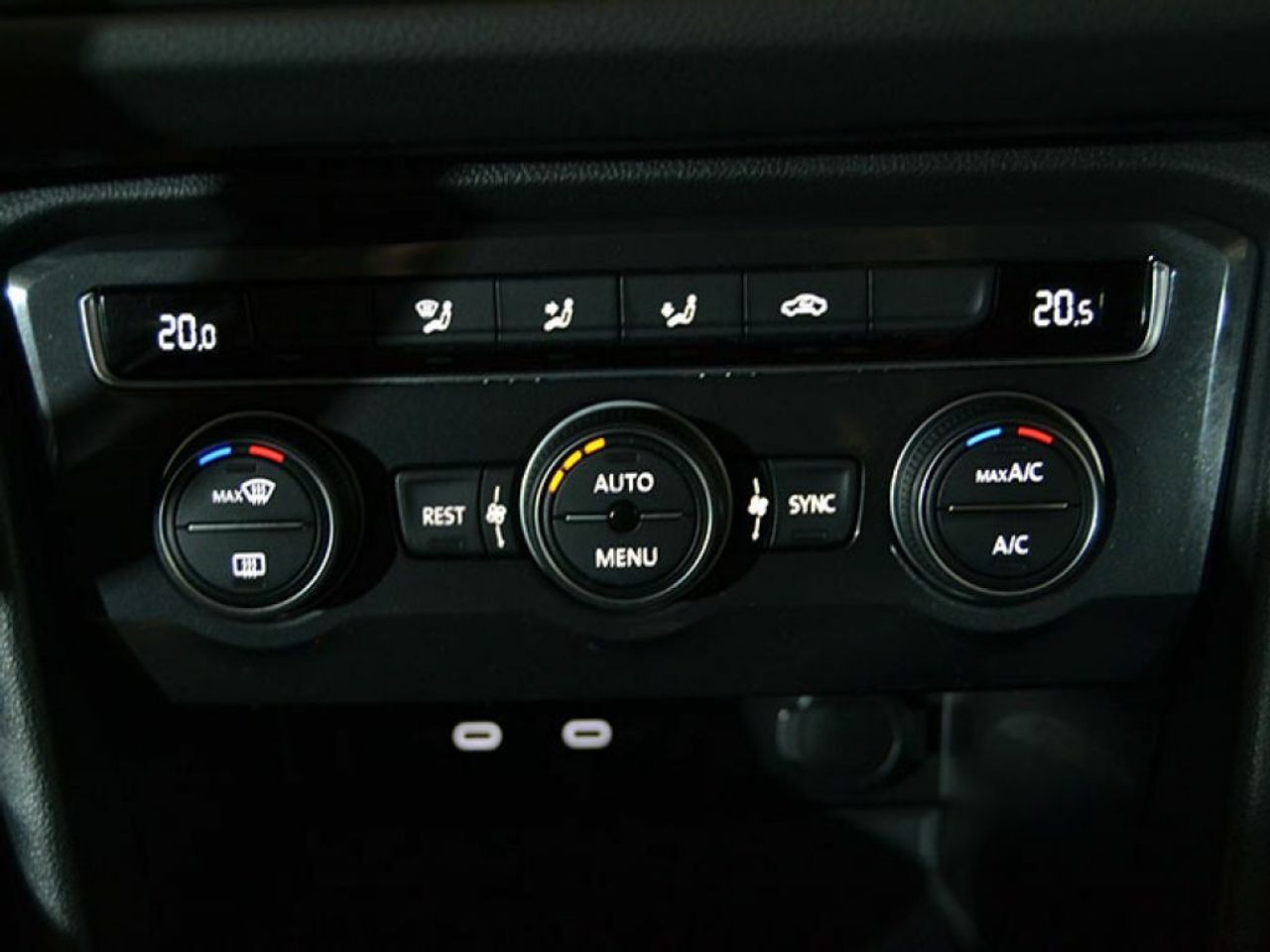 Foto Volkswagen Tiguan 29