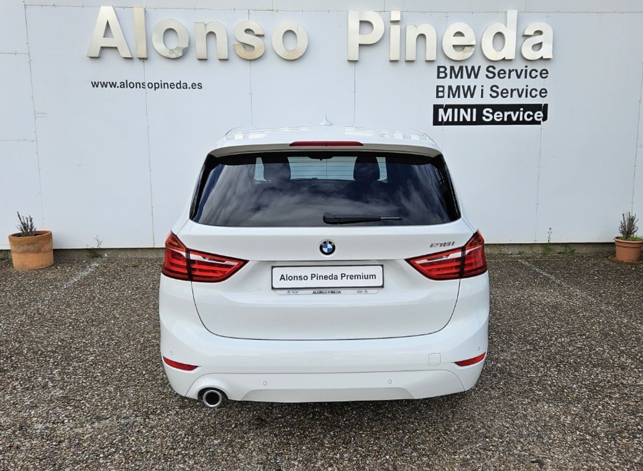 Foto BMW Serie 2 8