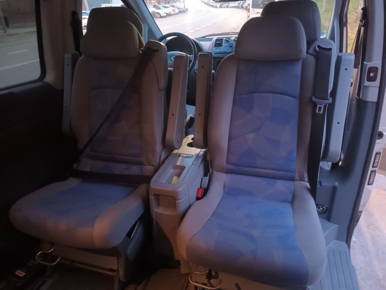 Foto Mercedes-Benz Viano 8