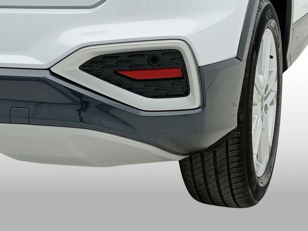 Foto Audi Q2 24
