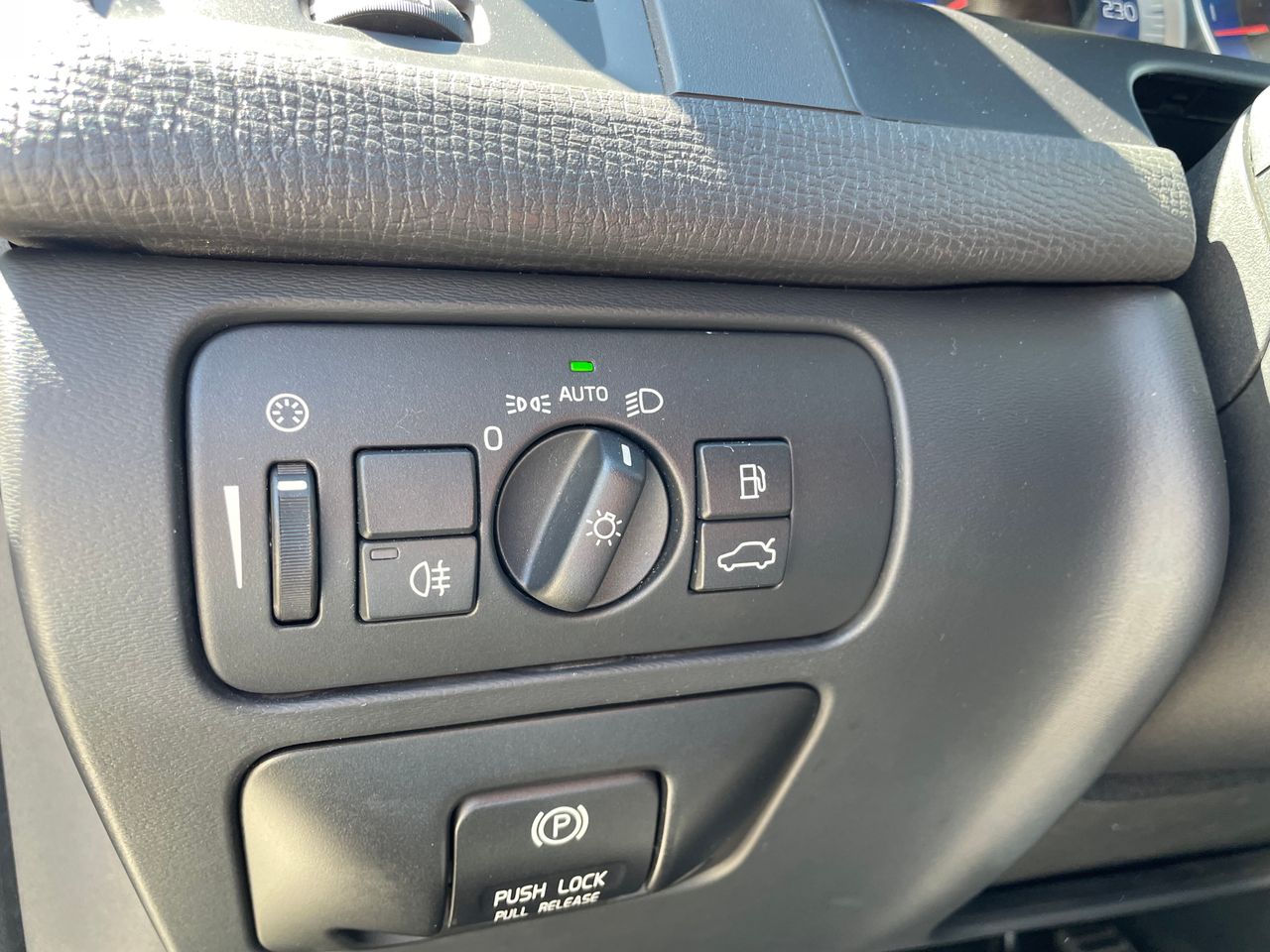 Foto Volvo XC60 13