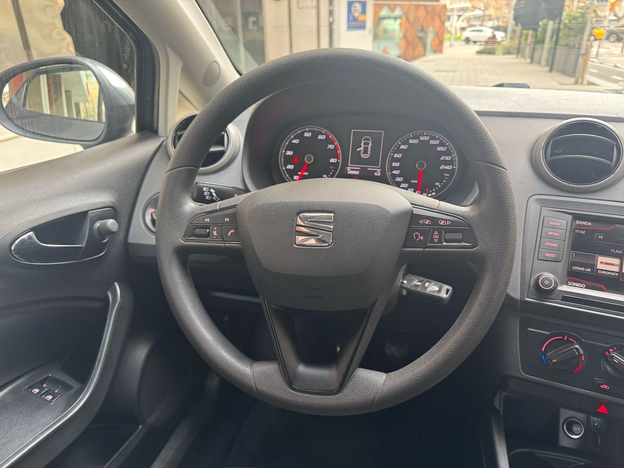 Foto Seat Ibiza 10
