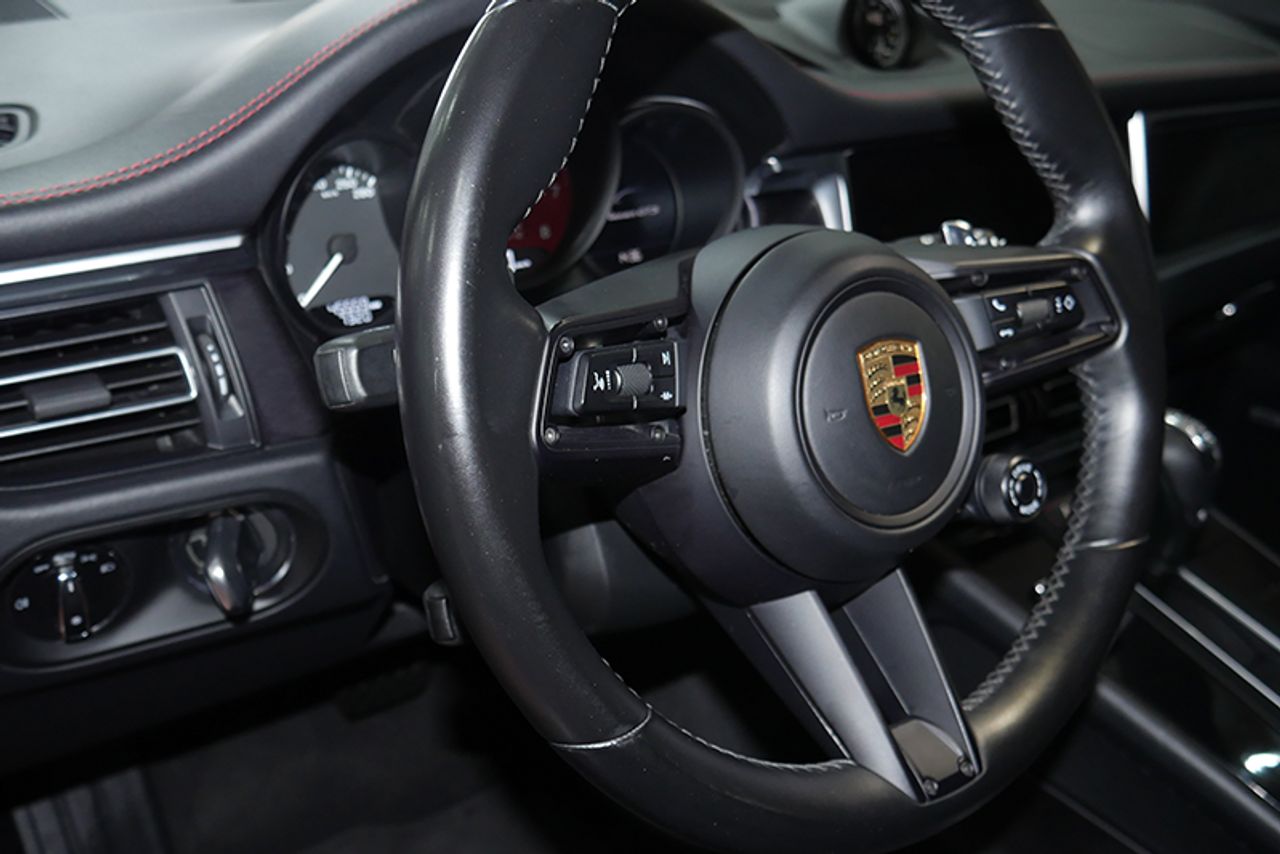 Foto Porsche Macan 4