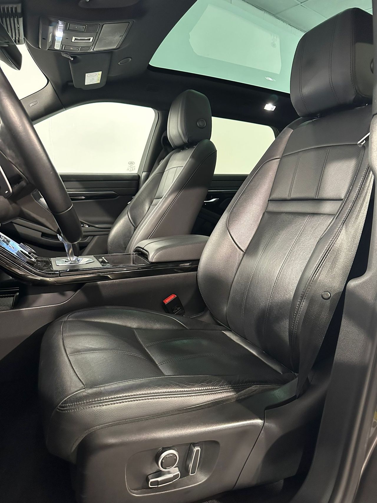 Foto Land-Rover Range Rover Evoque 6