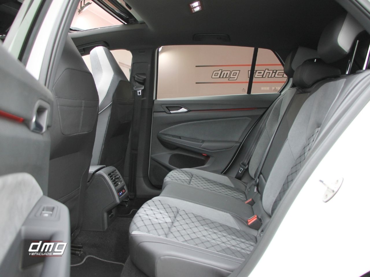 Foto Volkswagen Golf 9