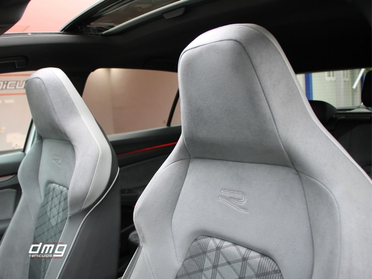 Foto Volkswagen Golf 26