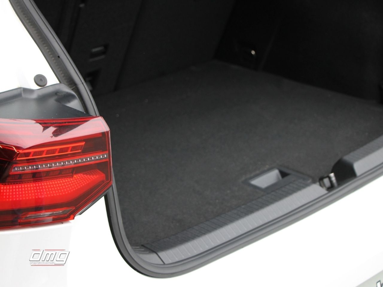 Foto Volkswagen Golf 31