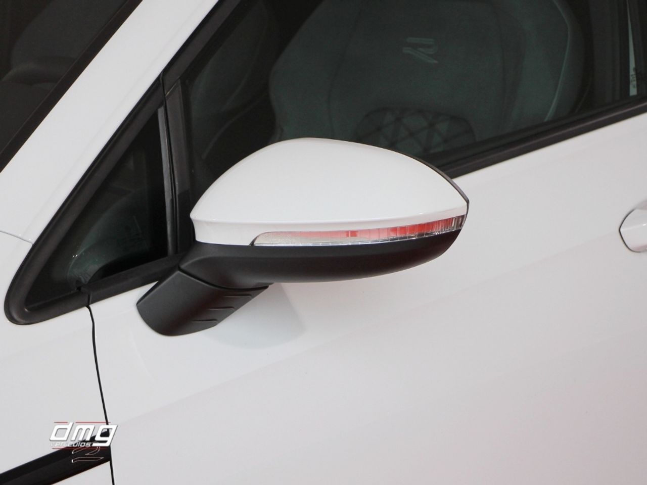 Foto Volkswagen Golf 34