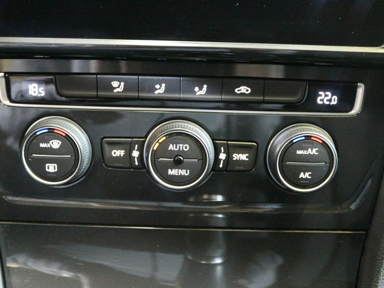 Foto Volkswagen Golf 23