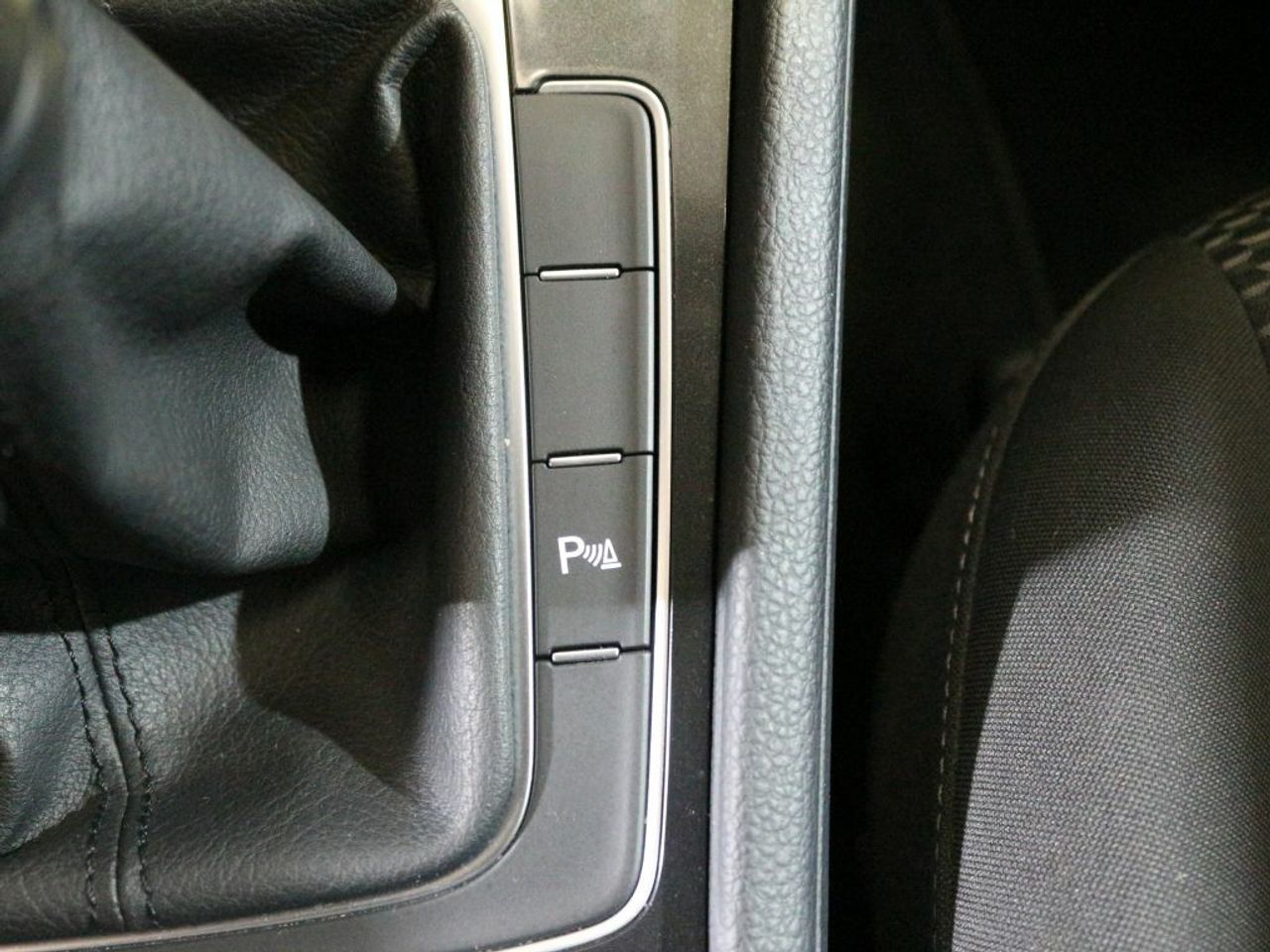 Foto Volkswagen Golf 25