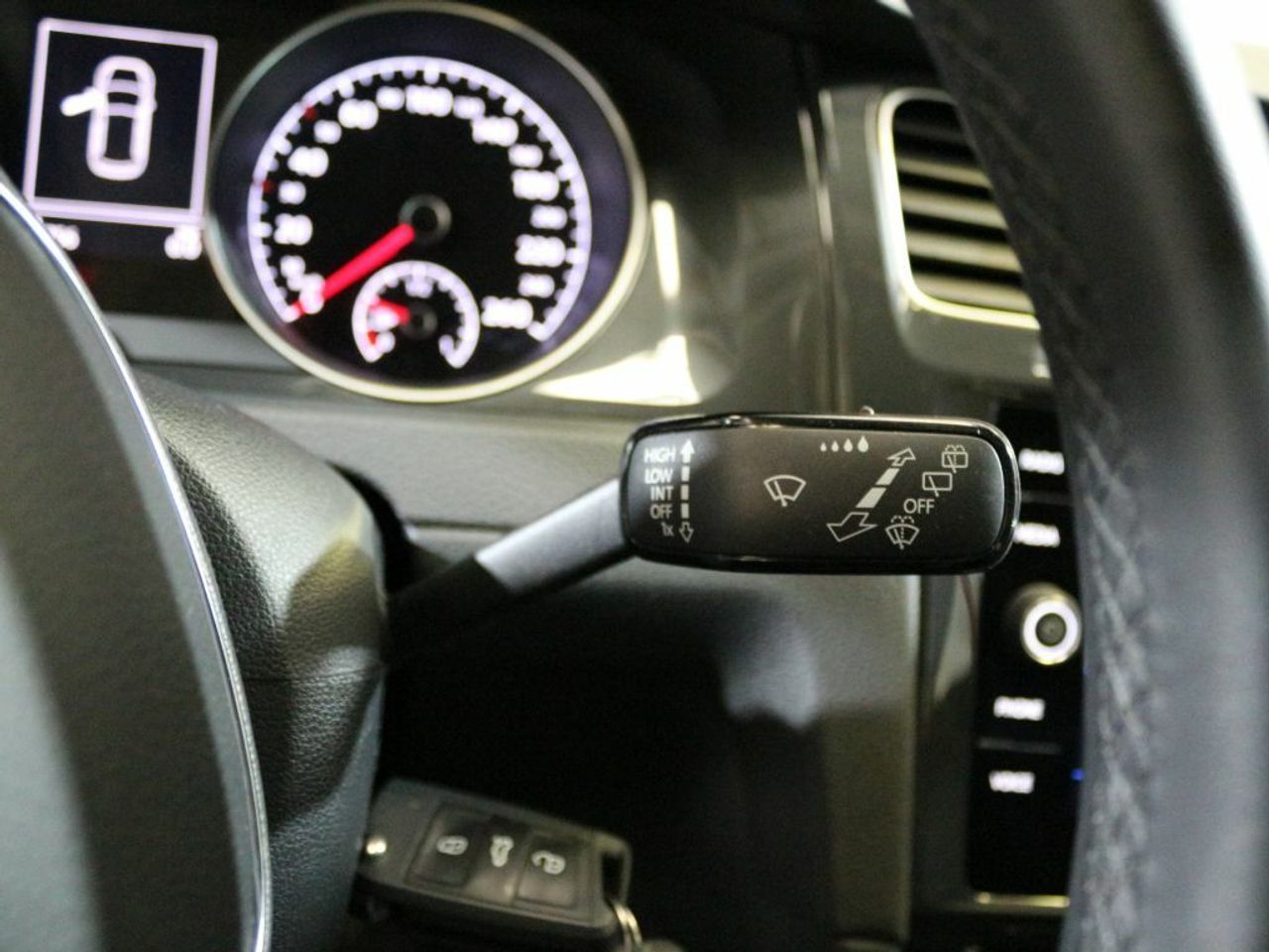 Foto Volkswagen Golf 19