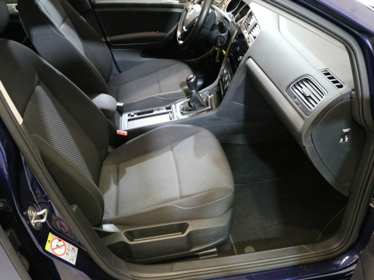 Foto Volkswagen Golf 13