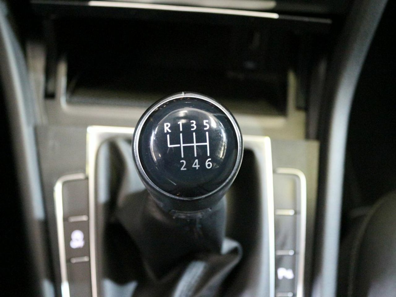 Foto Volkswagen Golf 26