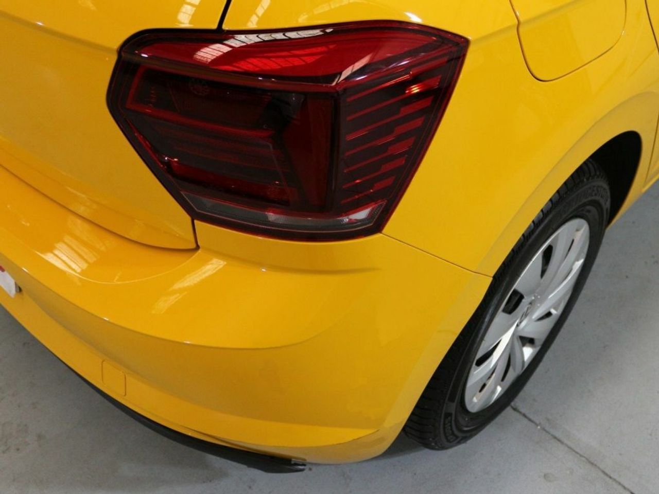 Foto Volkswagen Polo 23