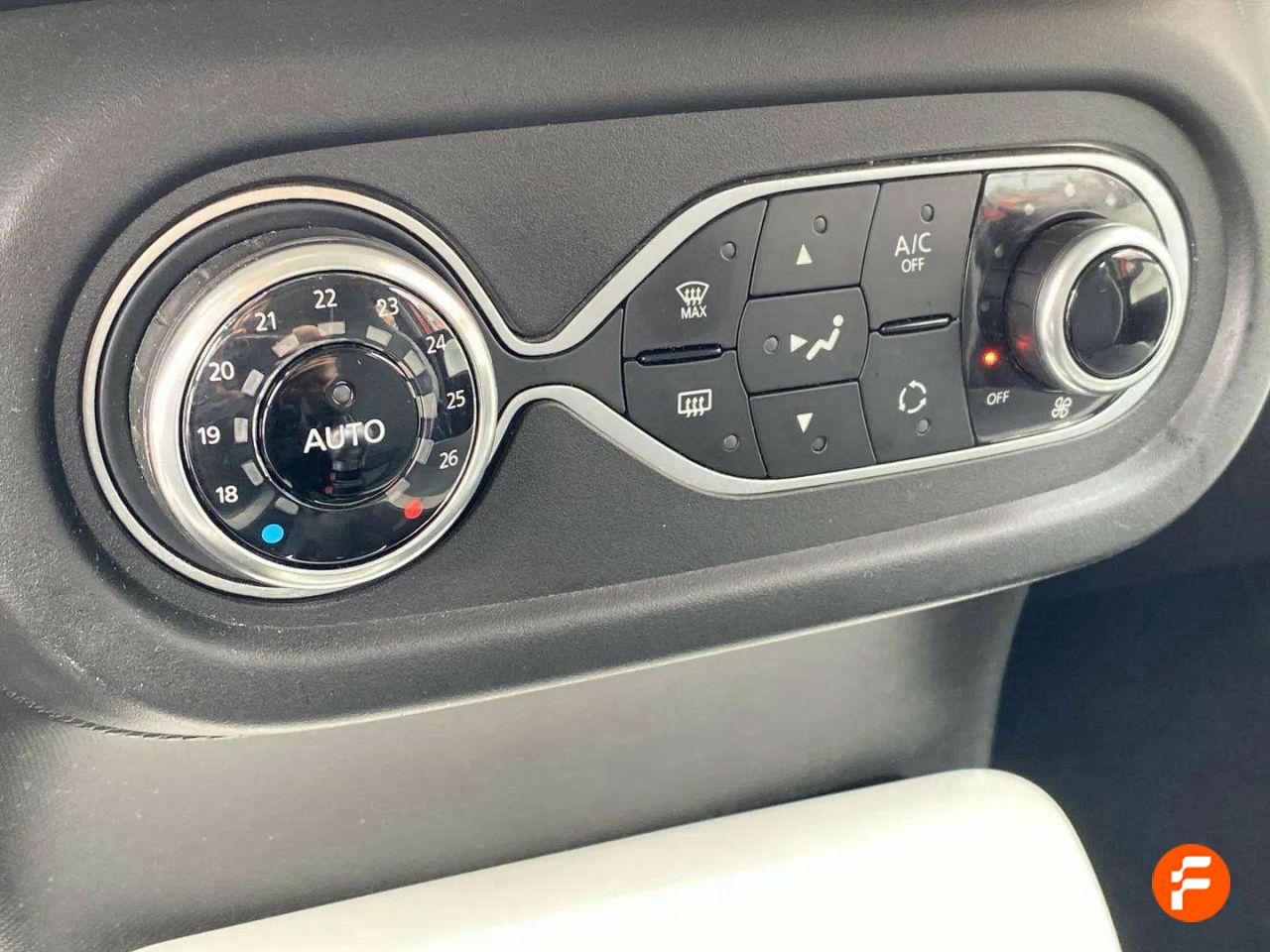 Foto Renault Twingo 18