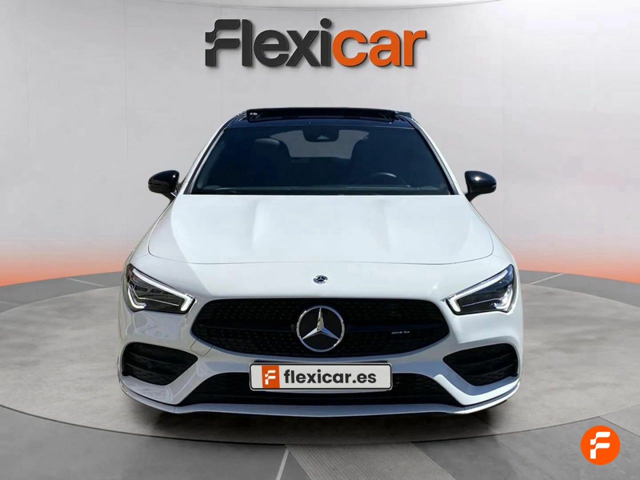 Foto Mercedes-Benz Clase CLA 2