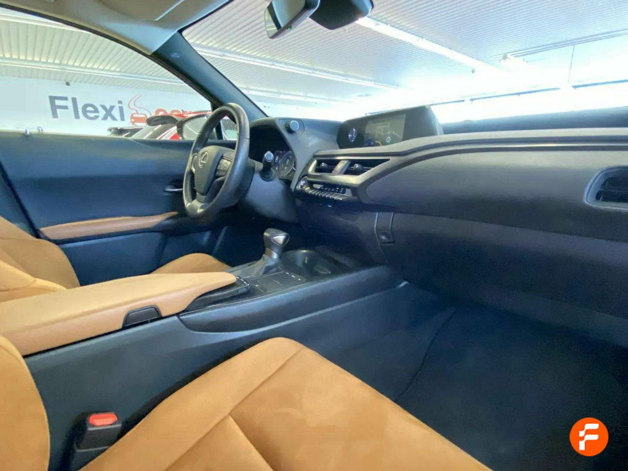Foto Lexus UX 20