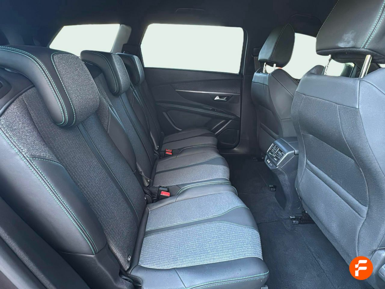 Foto Peugeot 5008 16