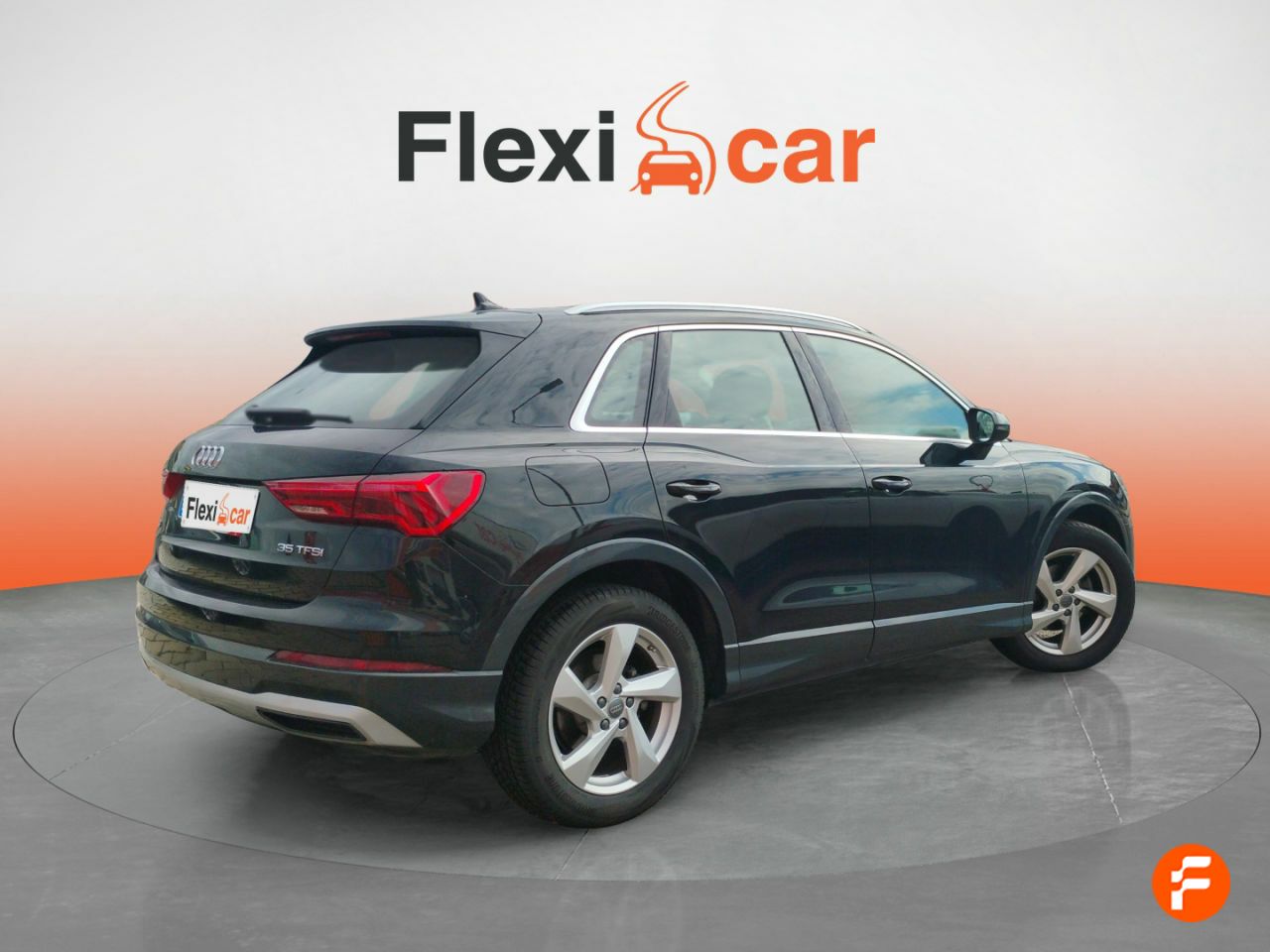 Foto Audi Q3 8