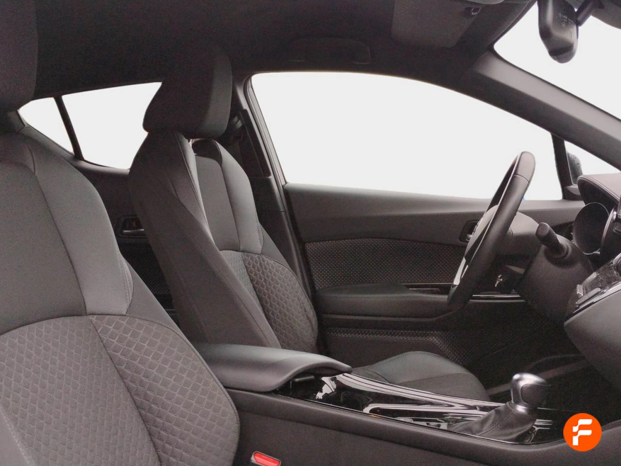 Foto Toyota C-HR 10