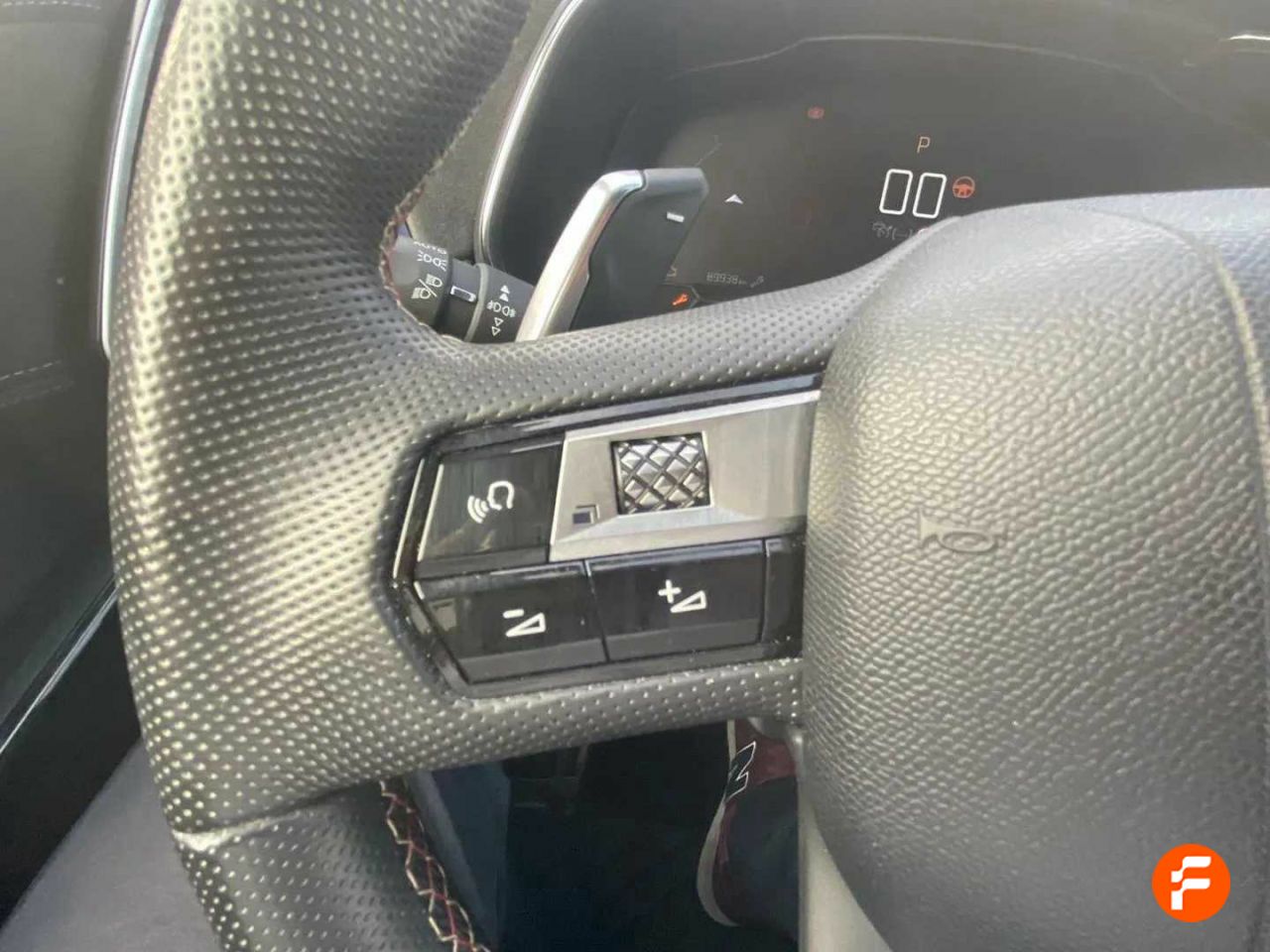 Foto DS Automobiles DS 7 29