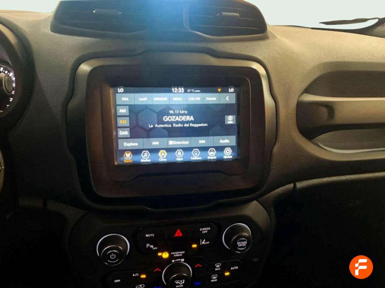Foto Jeep Renegade 10