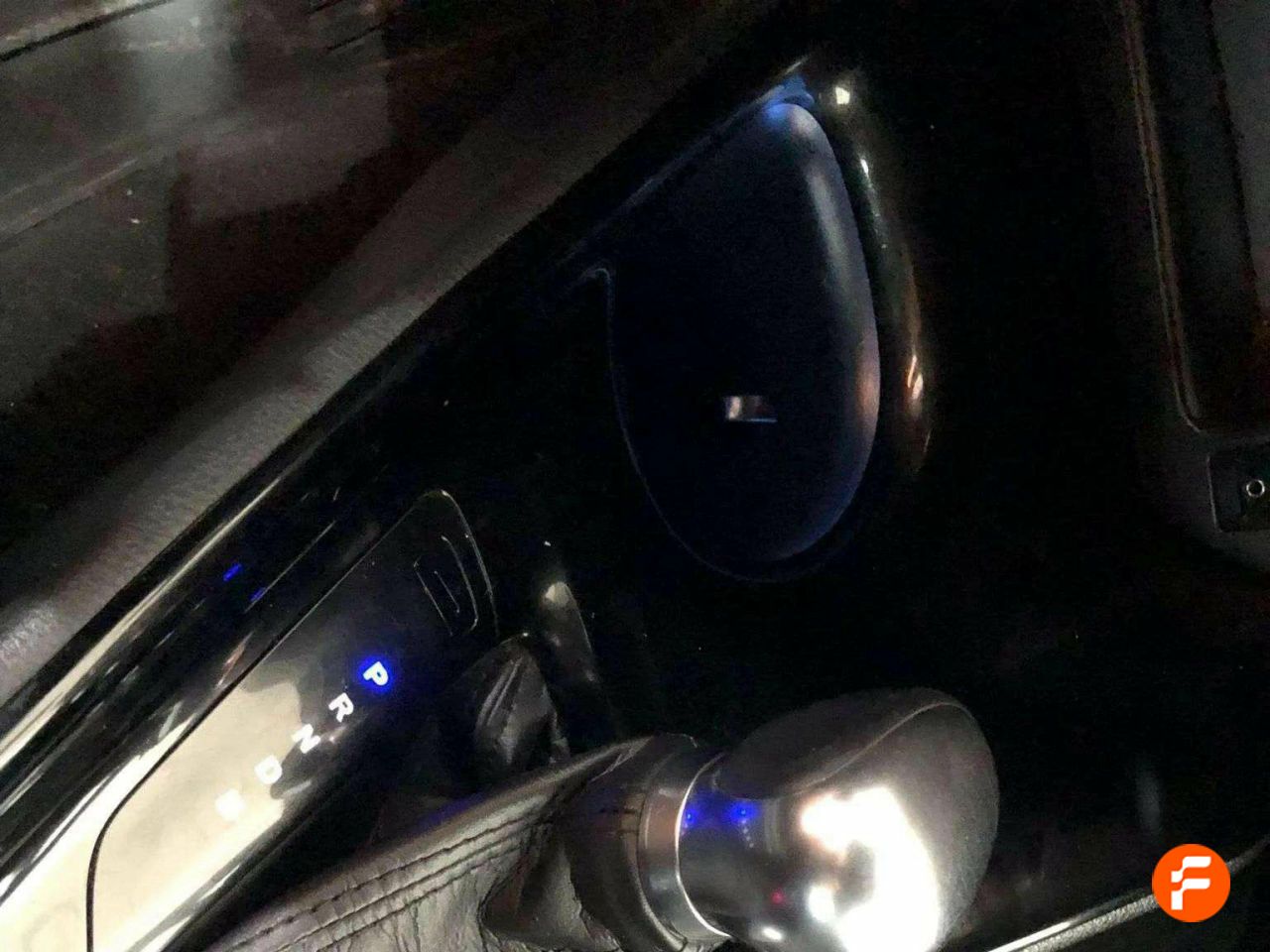 Foto Toyota C-HR 8