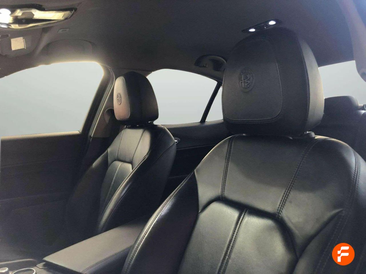 Foto Alfa Romeo Giulia 11