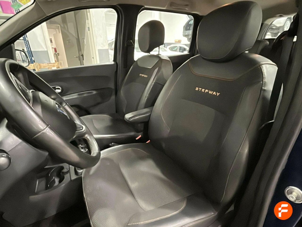 Foto Dacia Lodgy 11