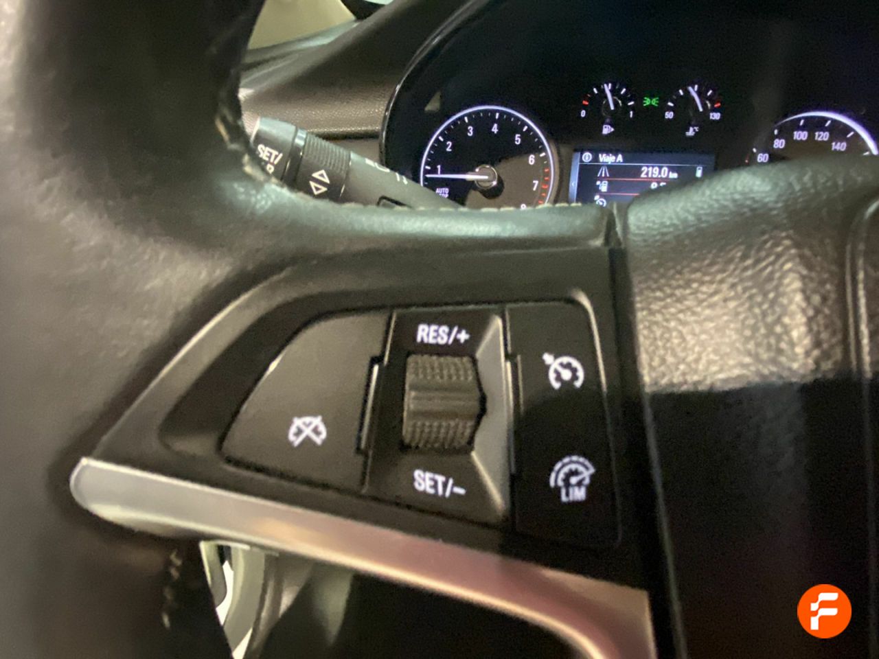 Foto Opel Mokka X 16