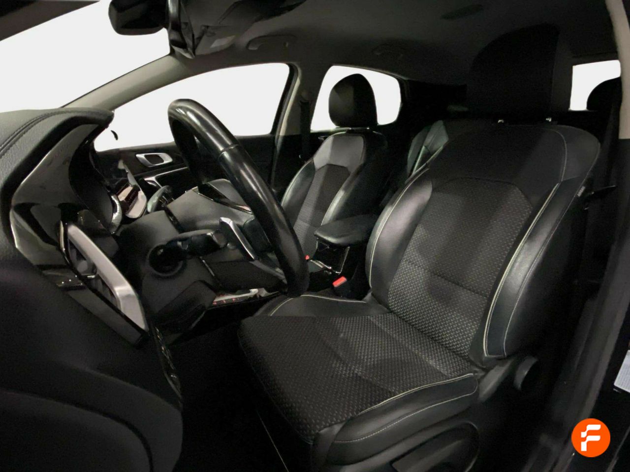 Foto Kia XCeed 10