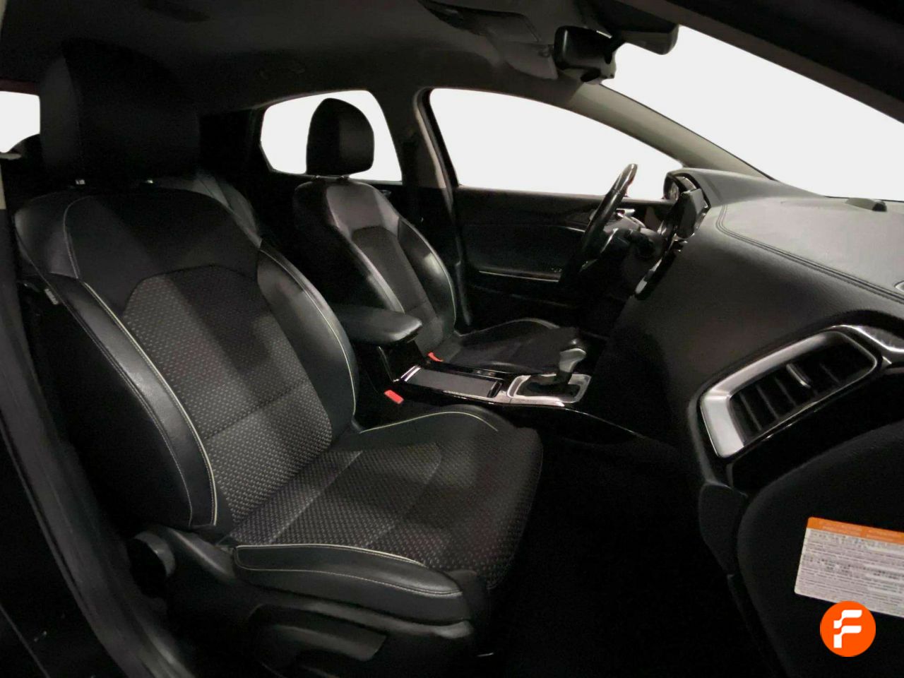 Foto Kia XCeed 11