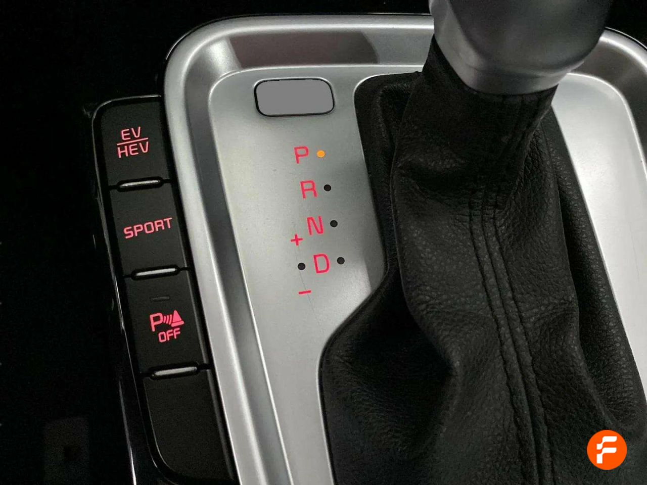 Foto Kia XCeed 31